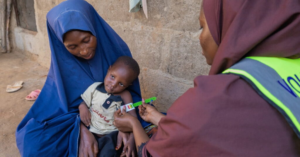 Crise humanitaire au Nigeria : le nord-ouest asphyxié par la pauvreté, l’inflation et la malnutrition infantile